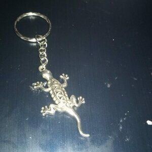 Handmade Silver Plated Lizard Keychain